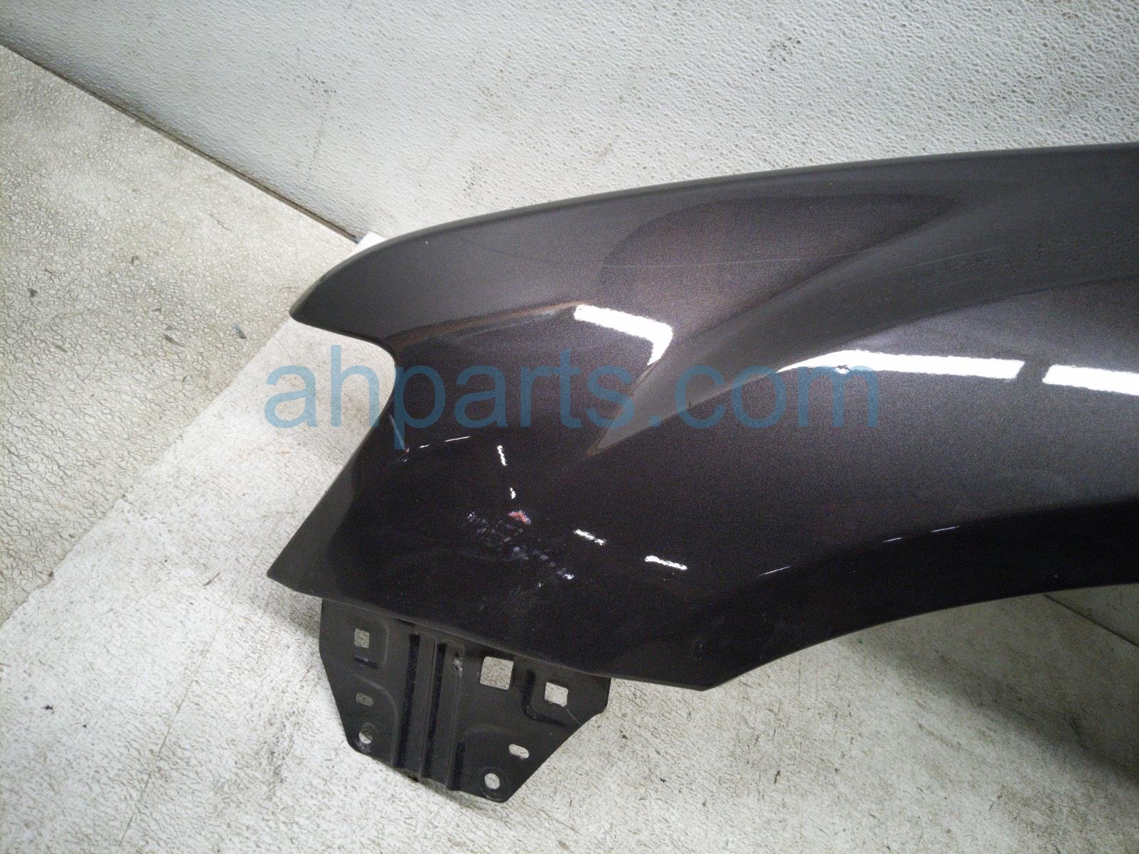 2019 Chrysler 300 Front Driver Fender Grey 55113439AD Replacement 2019 Chrysler 300 Front Driver Fender Grey 55113439AD Replacement thumbnail
