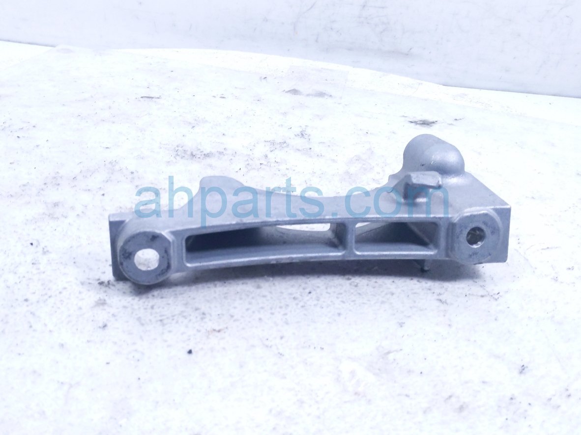 2024 Toyota Rav 4 Engine/motor Passenger Engine Mount Bracket 2.5l Awd 57257 42030 Replacement 2024 Toyota Rav 4 Engine/motor Passenger Engine Mount Bracket 2.5l Awd 57257 42030 Replacement thumbnail