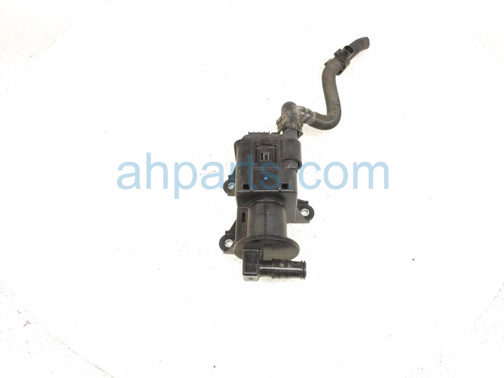 Toyota VAPOR LEAK DETECTION PUMP - 2.5L