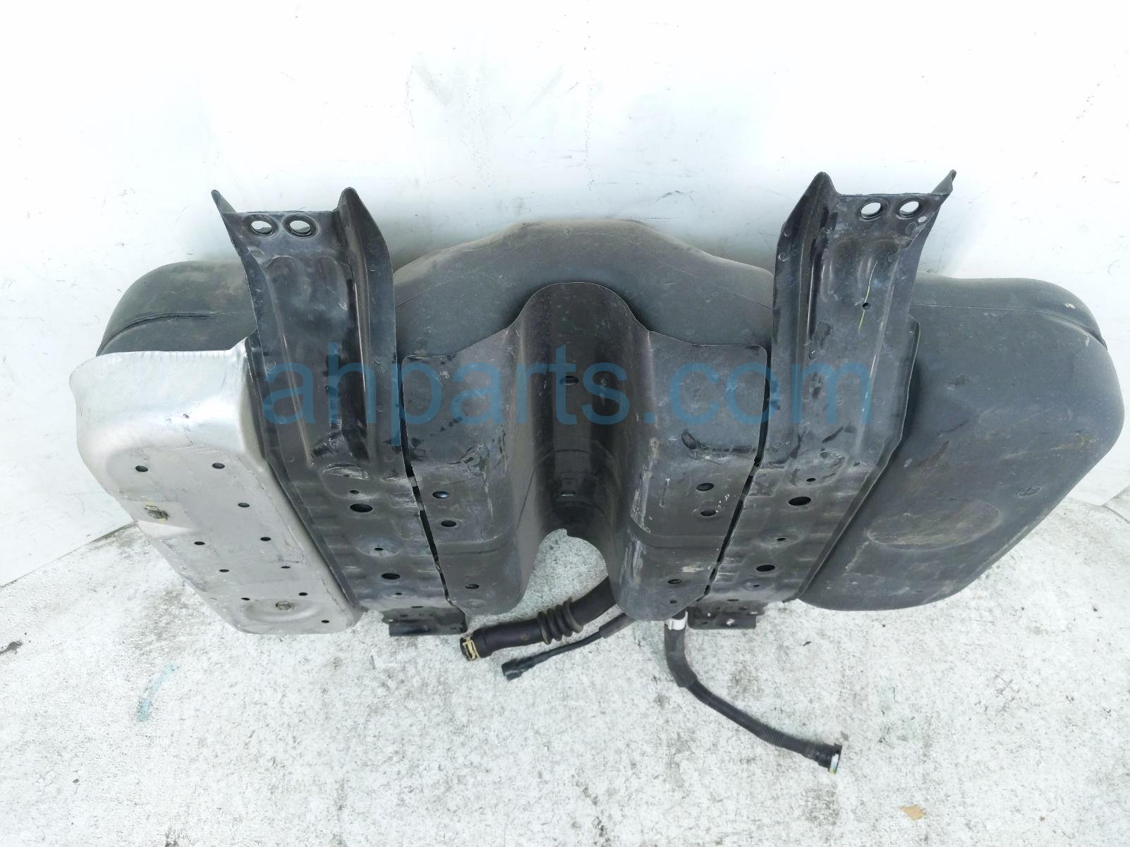 2022 Honda HR V Gas / Fuel Tank 17044 T7X A00 Replacement 2022 Honda HR V Gas / Fuel Tank 17044 T7X A00 Replacement thumbnail