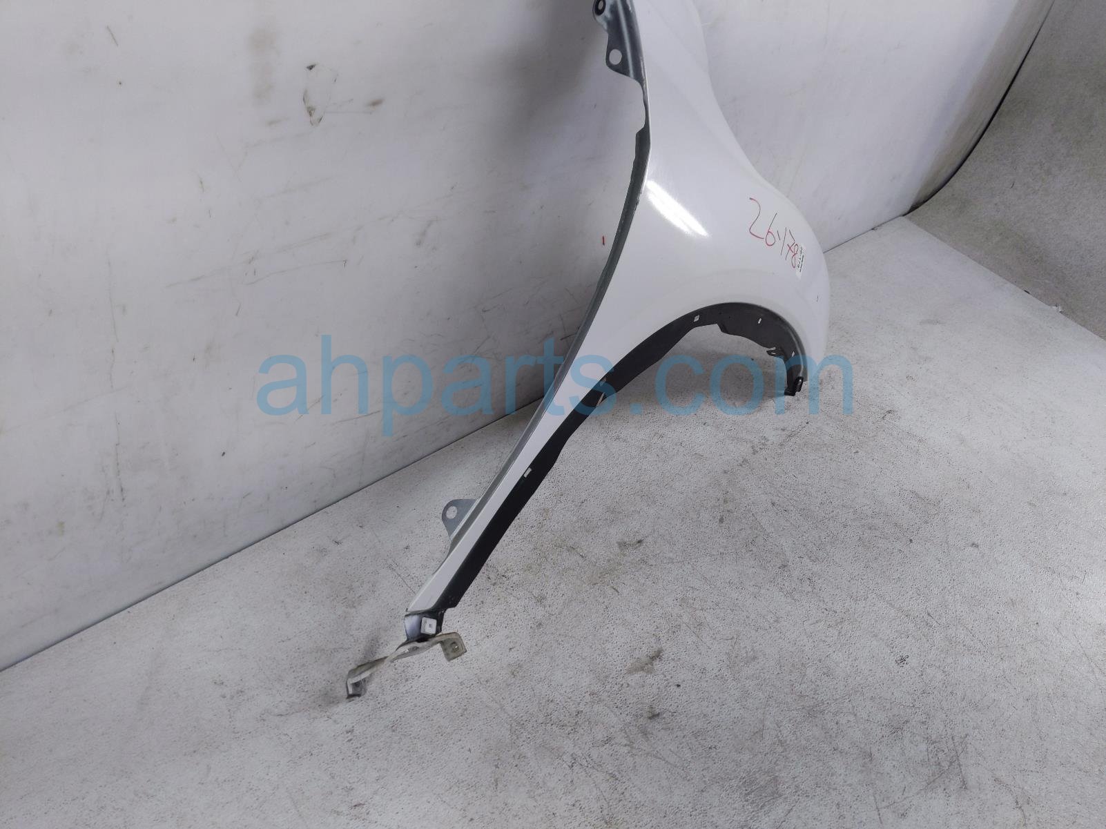 2022 Honda HR V Front Passenger Fender White Replacement 2022 Honda HR V Front Passenger Fender White Replacement thumbnail