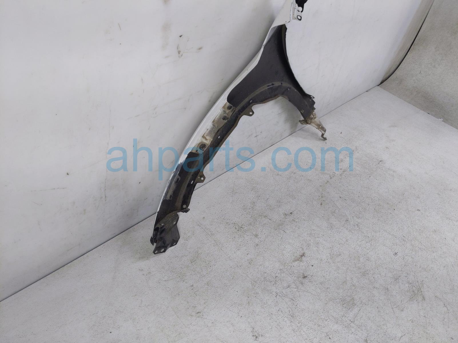 2022 Honda HR V Front Passenger Fender White Replacement 2022 Honda HR V Front Passenger Fender White Replacement thumbnail