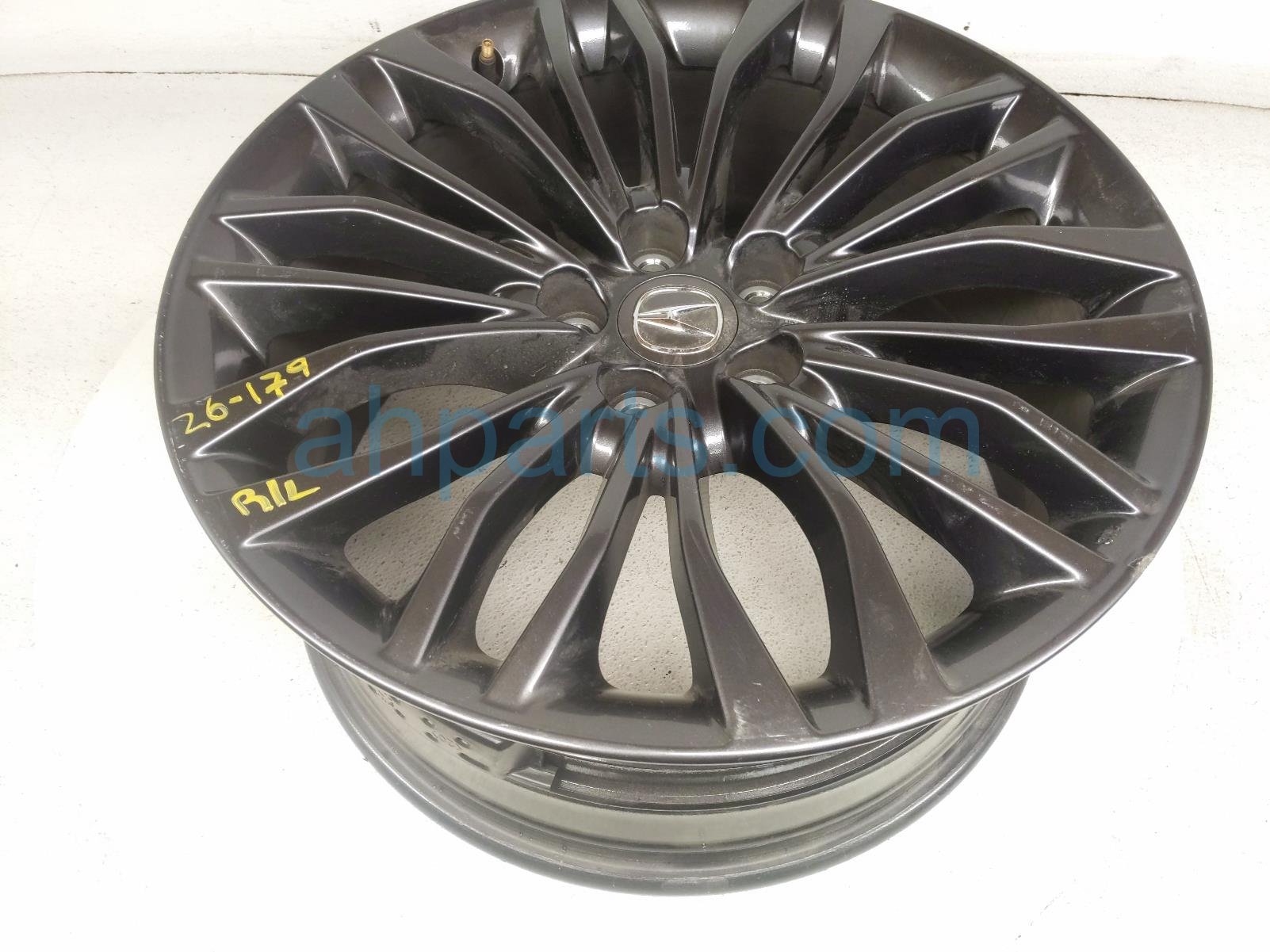 2021 Acura TLX Rear Driver Wheel / Rim 42800 TGZ A90 Replacement 2021 Acura TLX Rear Driver Wheel / Rim 42800 TGZ A90 Replacement thumbnail