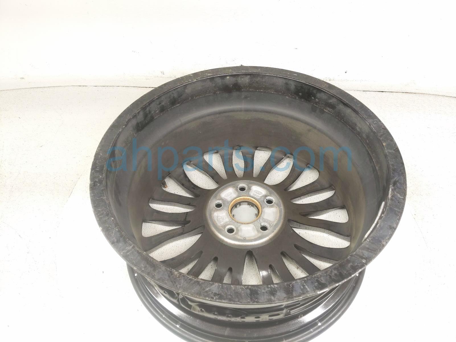 2021 Acura TLX Rear Driver Wheel / Rim 42800 TGZ A90 Replacement 2021 Acura TLX Rear Driver Wheel / Rim 42800 TGZ A90 Replacement thumbnail