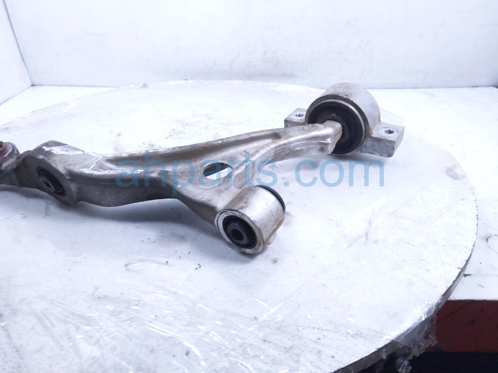 2021 Acura TLX Front Driver Lower Control Arm 51360 TGV A03 Replacement 2021 Acura TLX Front Driver Lower Control Arm 51360 TGV A03 Replacement thumbnail