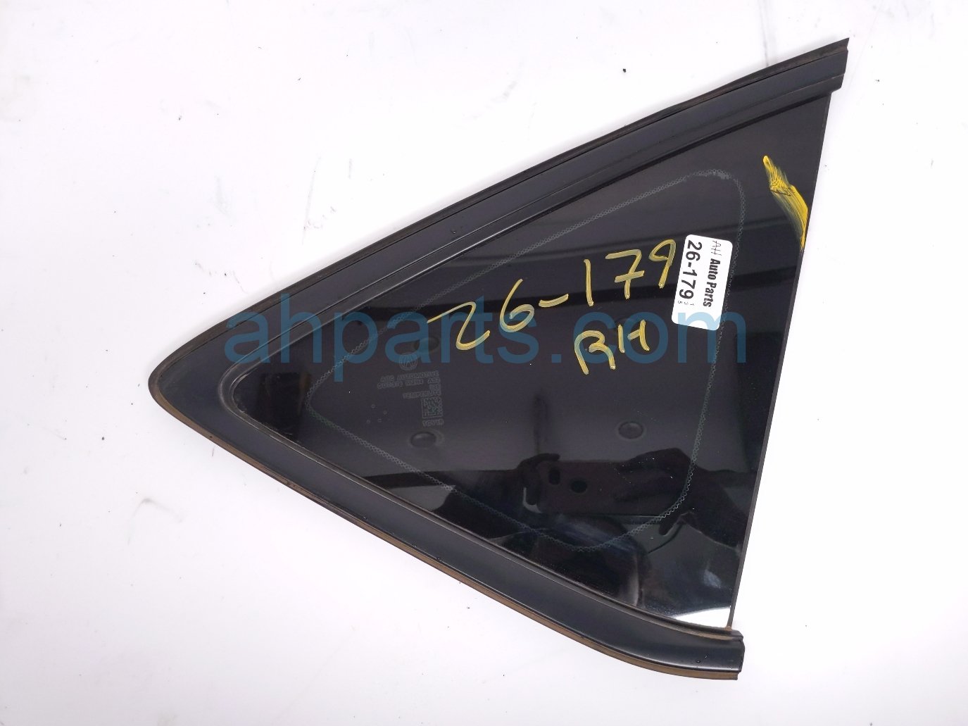 Acura RH QUARTER WINDOW GLASS