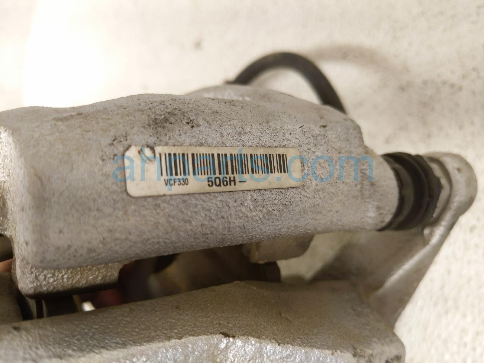 2024 Volkswagen Tiguan Front Passenger Brake Caliper 3C0 615 124 Replacement 2024 Volkswagen Tiguan Front Passenger Brake Caliper 3C0 615 124 Replacement thumbnail