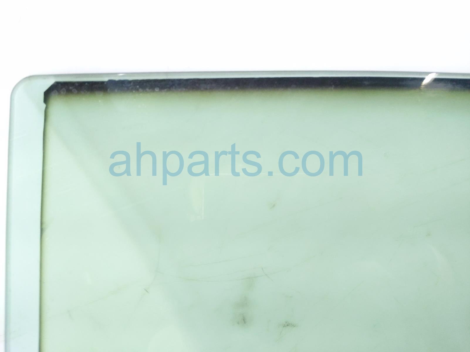 2017 Chevy Malibu Rear Driver Door Glass Window 22977469 Replacement 2017 Chevy Malibu Rear Driver Door Glass Window 22977469 Replacement thumbnail