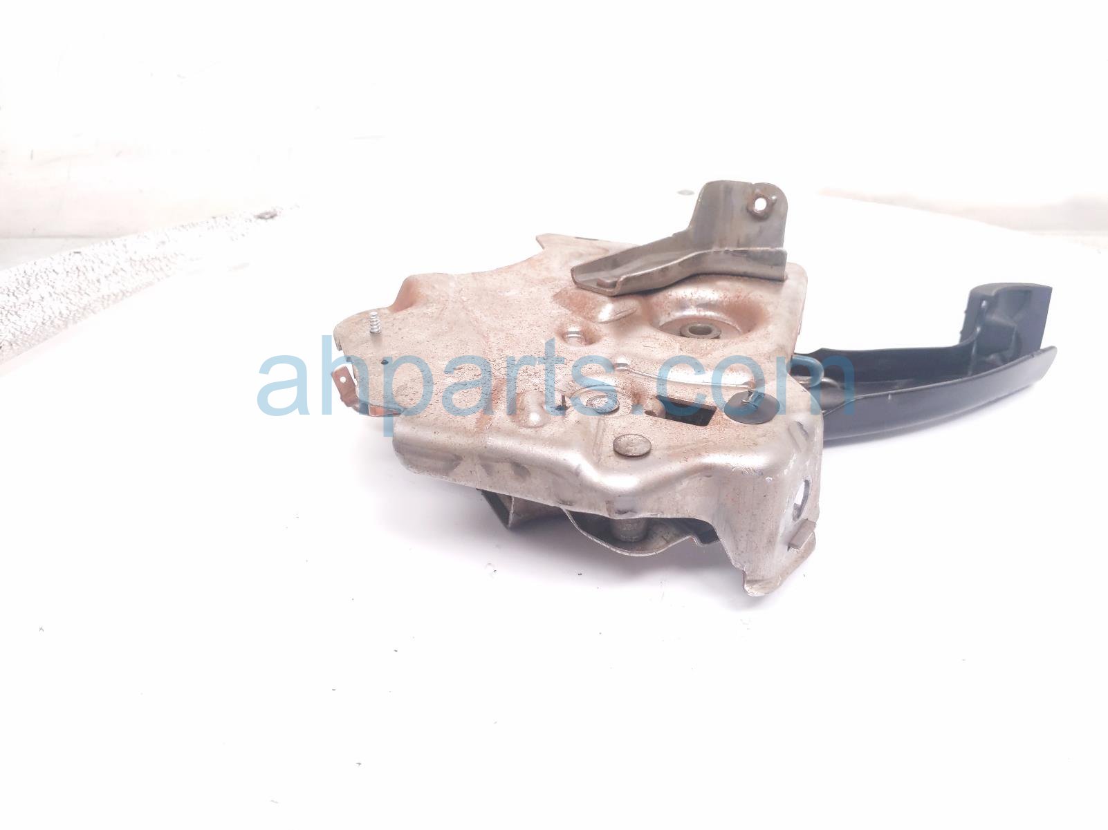 2017 Chevy Malibu Parking Brake Pedal Assy Driver 84249775 Replacement 2017 Chevy Malibu Parking Brake Pedal Assy Driver 84249775 Replacement thumbnail