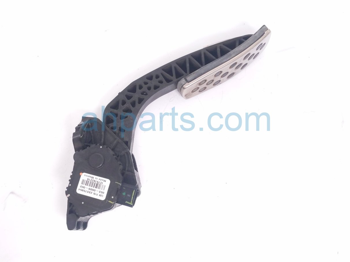 2017 Chevy Malibu Gas / Accelerator Pedal Assy Fl 42914503 Replacement 2017 Chevy Malibu Gas / Accelerator Pedal Assy Fl 42914503 Replacement thumbnail