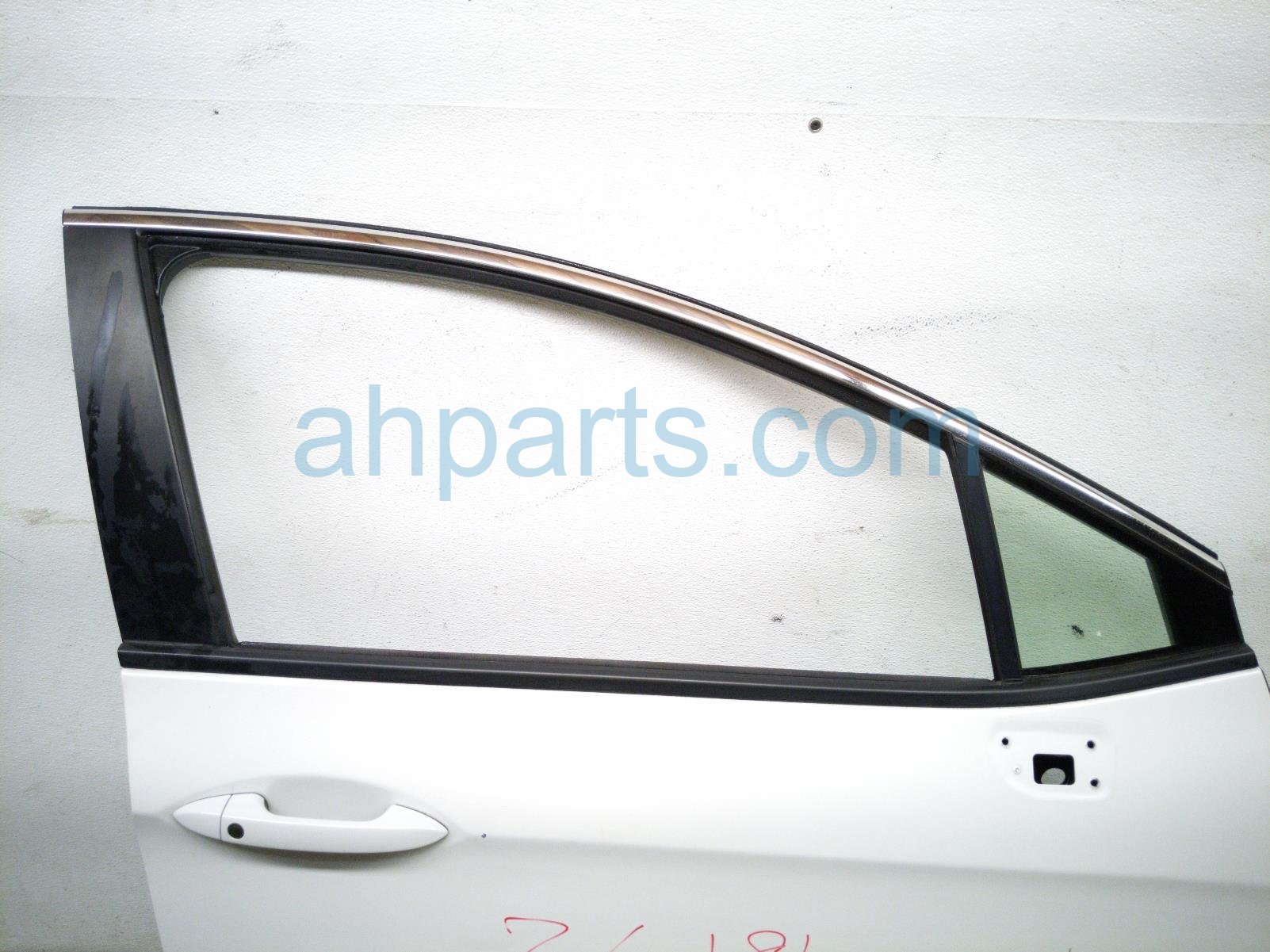 2018 Honda Clarity Front Passenger Door White No Inside Trim 67010 TRT A91ZZ Replacement 2018 Honda Clarity Front Passenger Door White No Inside Trim 67010 TRT A91ZZ Replacement thumbnail