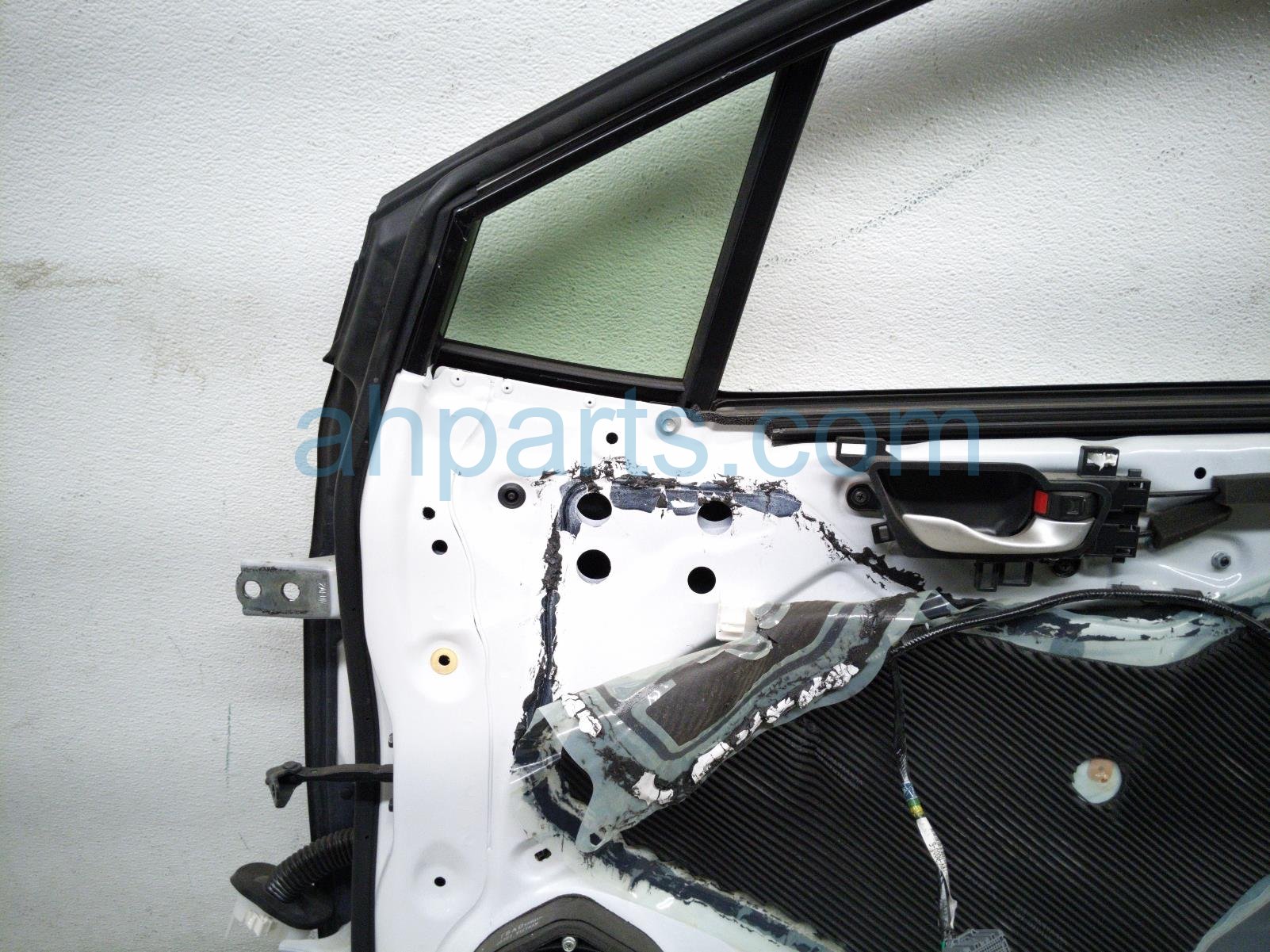 2018 Honda Clarity Front Passenger Door White No Inside Trim 67010 TRT A91ZZ Replacement 2018 Honda Clarity Front Passenger Door White No Inside Trim 67010 TRT A91ZZ Replacement thumbnail