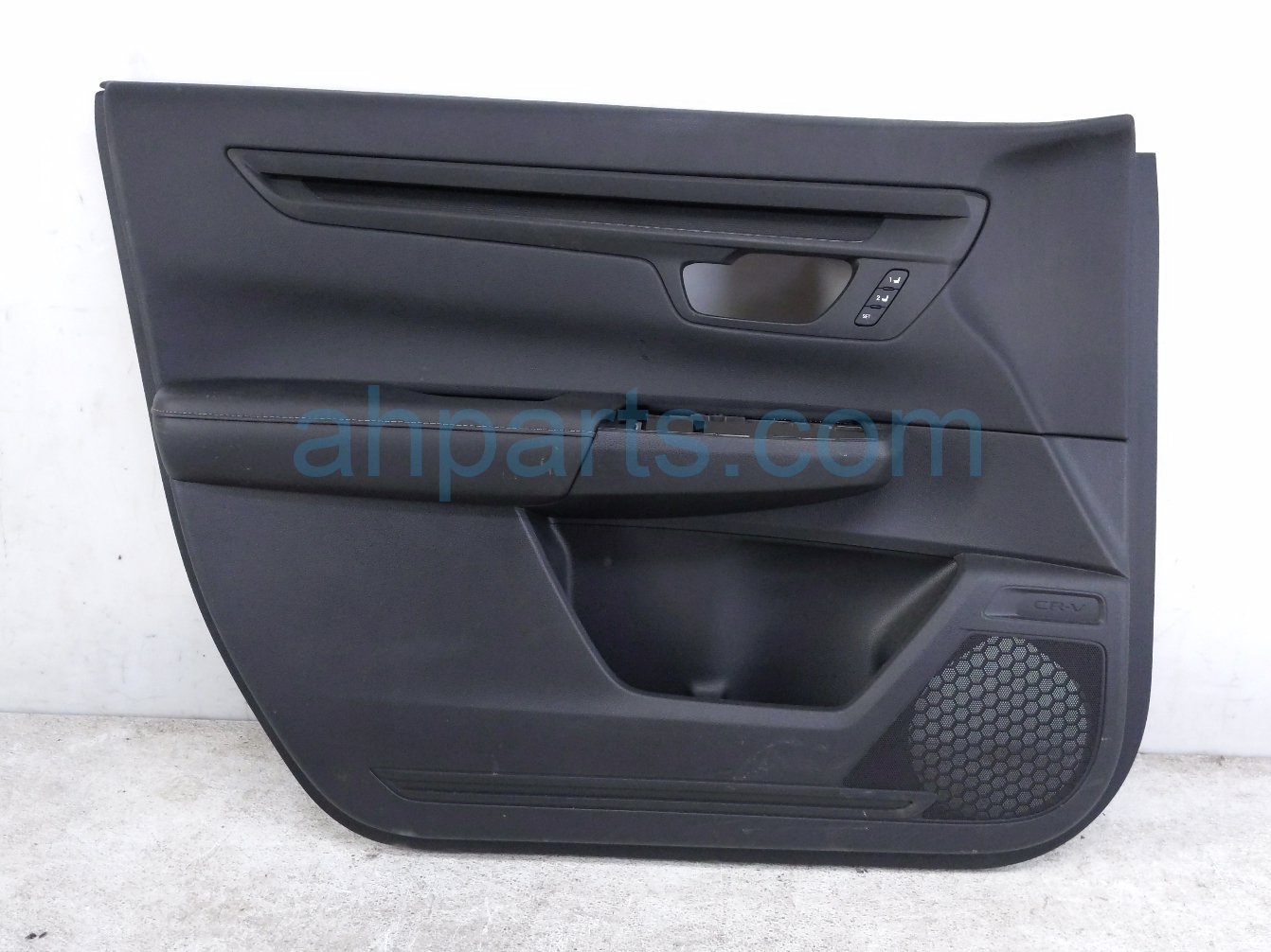 Honda FR/LH INTERIOR DOOR PANEL - BLACK