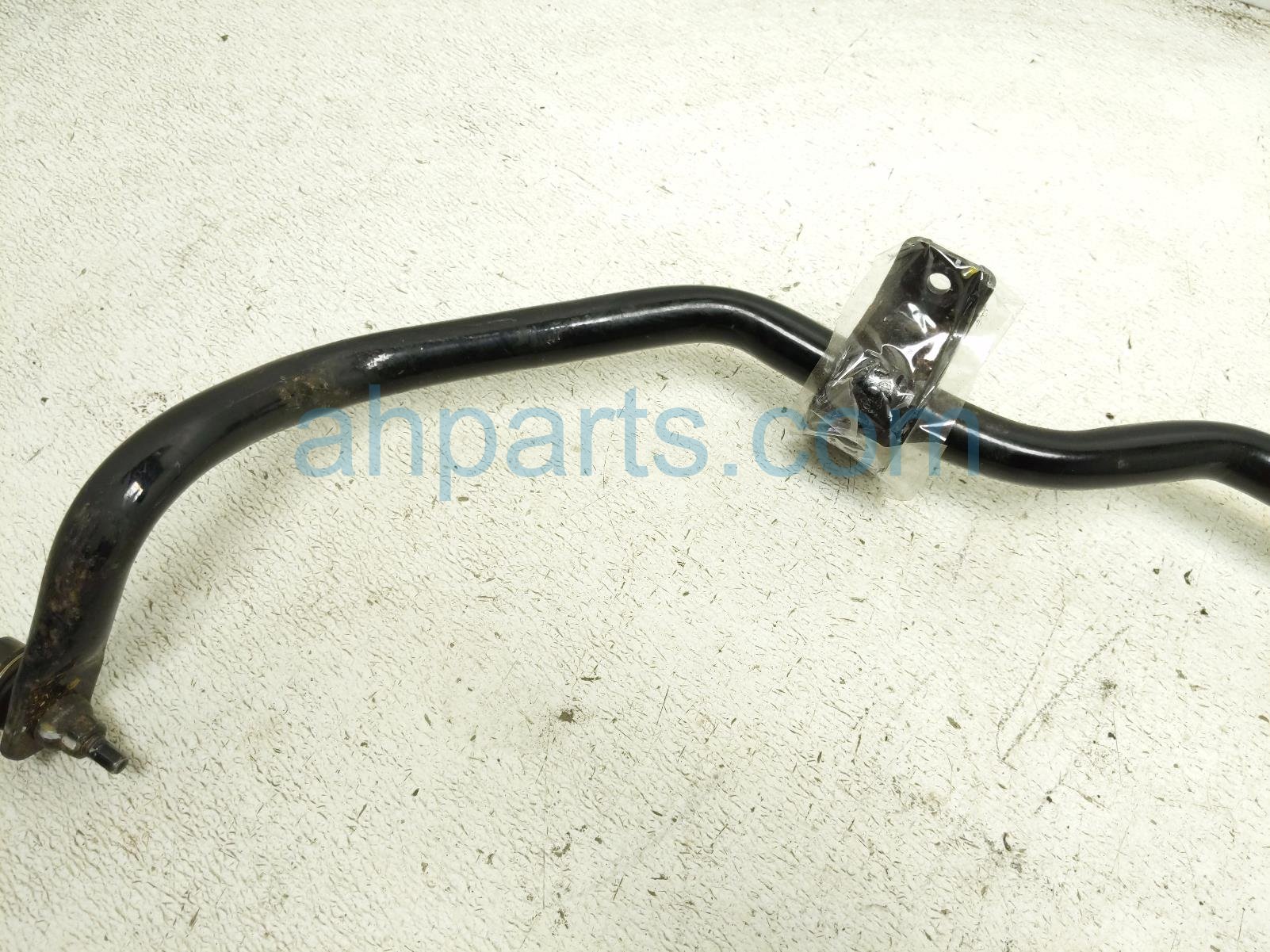 2026 Chevy Equinoxev Front Stabilizer / Sway Bar 85558500 Replacement 2026 Chevy Equinoxev Front Stabilizer / Sway Bar 85558500 Replacement thumbnail