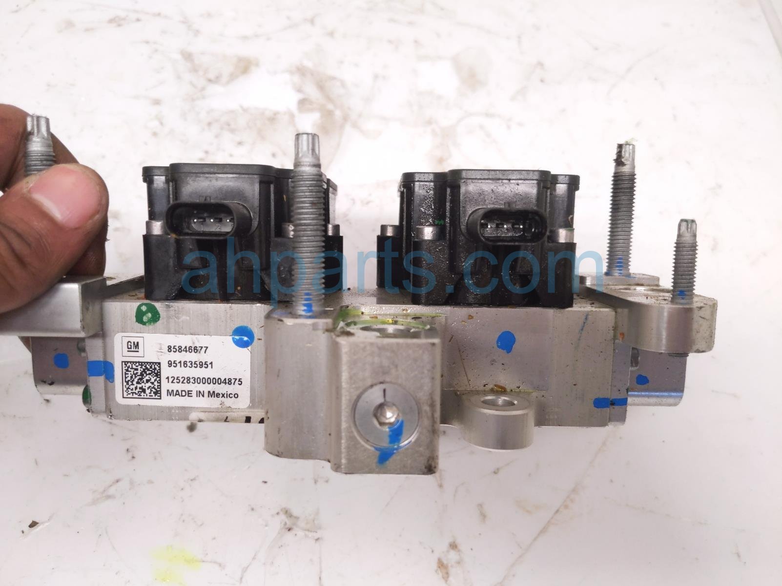 2026 Chevy Equinoxev Automatic Transmission Solenoid 85846677 Replacement 2026 Chevy Equinoxev Automatic Transmission Solenoid 85846677 Replacement thumbnail