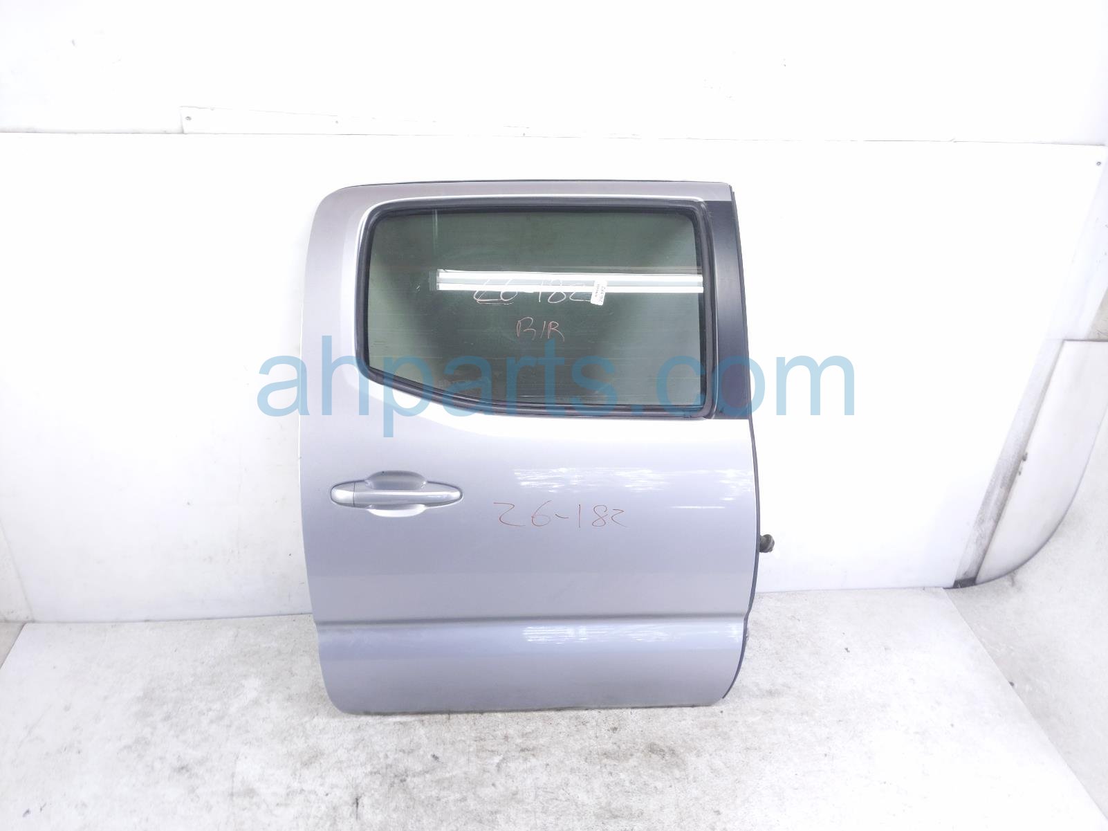 Toyota RR/RH DOOR - SILVER - NO INSIDE TRIM