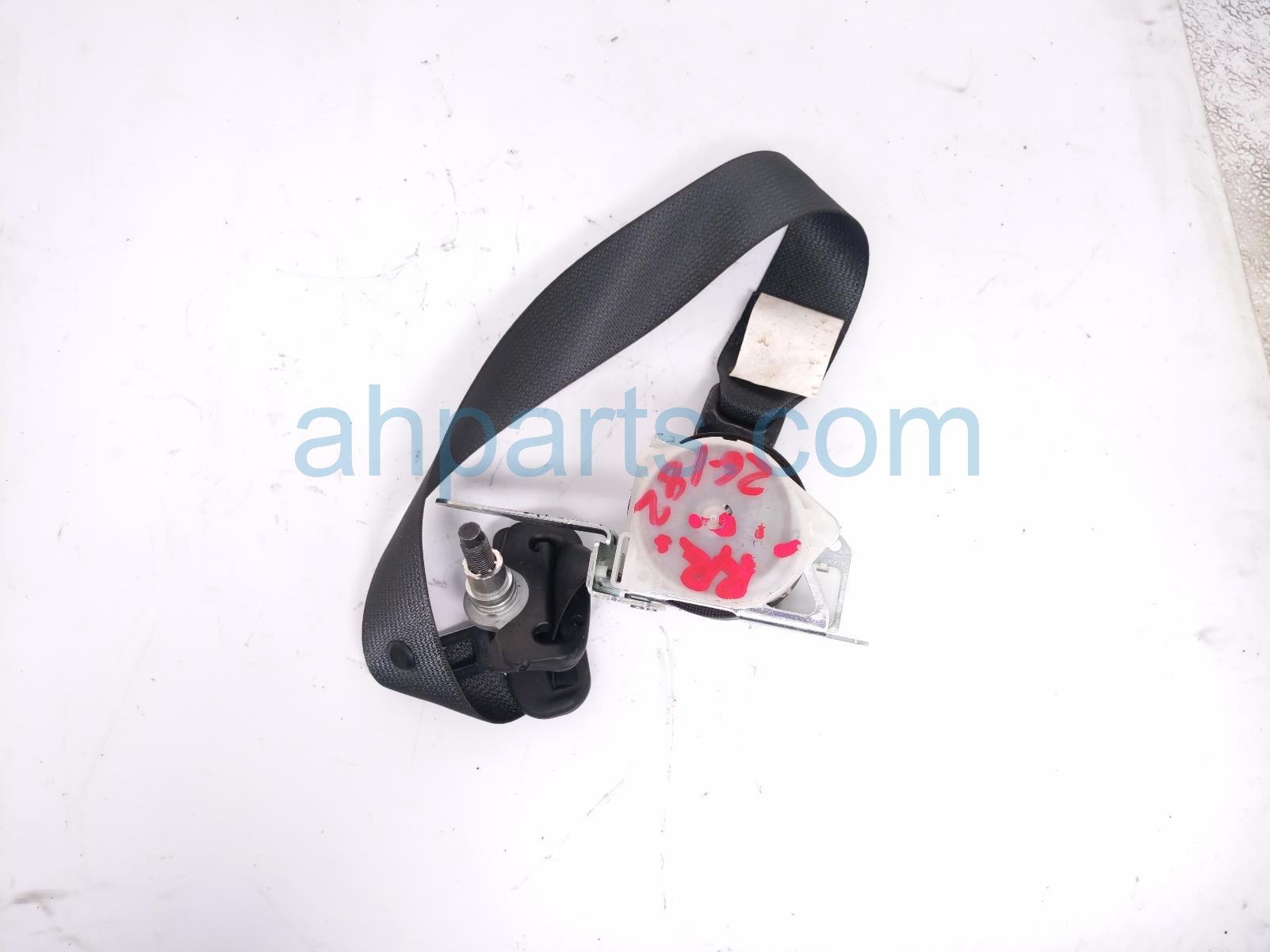 Toyota REAR RH SEAT BELT RETRACTOR - BLACK
