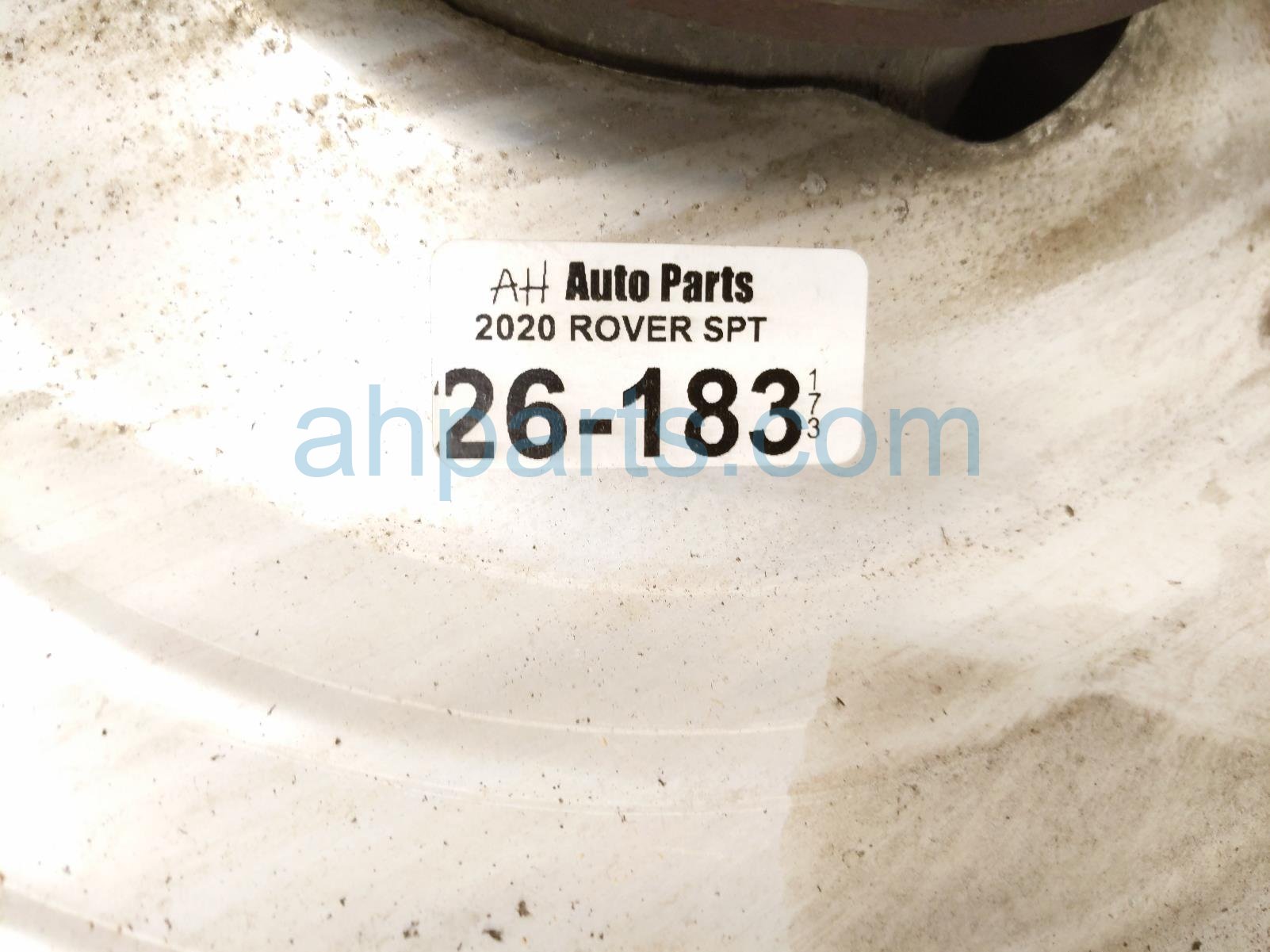 2020 Land Rover Range Rover Sport Axle Stub Rear Driver Spindle Knuckle Hub Awd LR142579 Replacement 2020 Land Rover Range Rover Sport Axle Stub Rear Driver Spindle Knuckle Hub Awd LR142579 Replacement thumbnail
