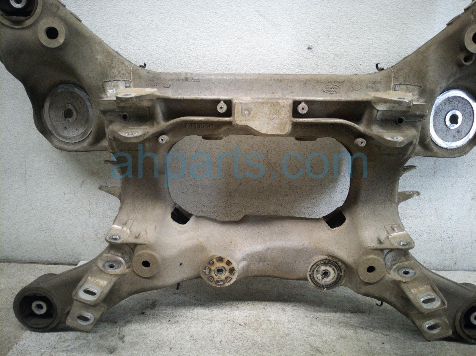 2020 Land Rover Range Rover Sport Crossmember Rear Sub Frame / Cradle JPLA 5K091 A Replacement 2020 Land Rover Range Rover Sport Crossmember Rear Sub Frame / Cradle JPLA 5K091 A Replacement thumbnail