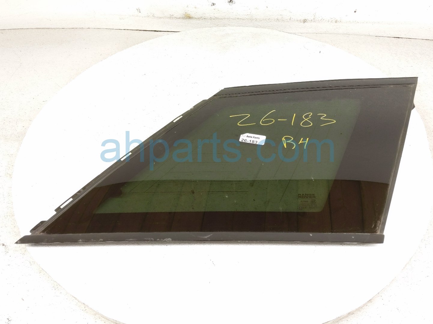 2020 Land Rover Range Rover Sport Passenger Quarter Window Glass LR044116 Replacement 2020 Land Rover Range Rover Sport Passenger Quarter Window Glass LR044116 Replacement thumbnail