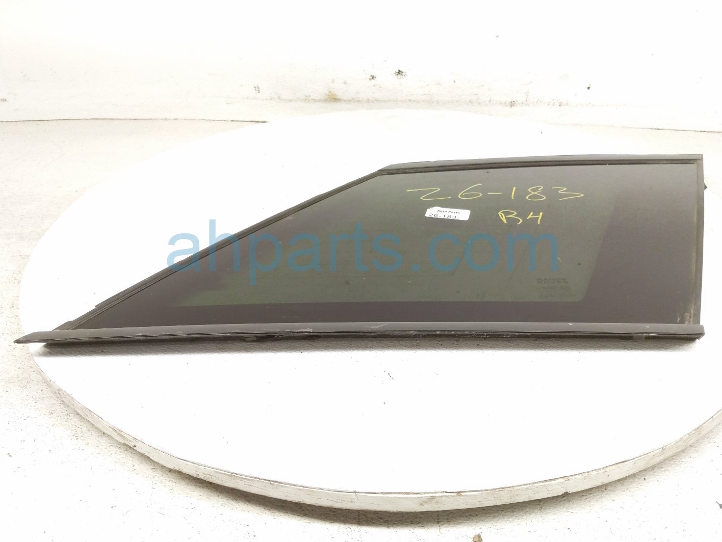 2020 Land Rover Range Rover Sport Passenger Quarter Window Glass LR044116 Replacement 2020 Land Rover Range Rover Sport Passenger Quarter Window Glass LR044116 Replacement thumbnail