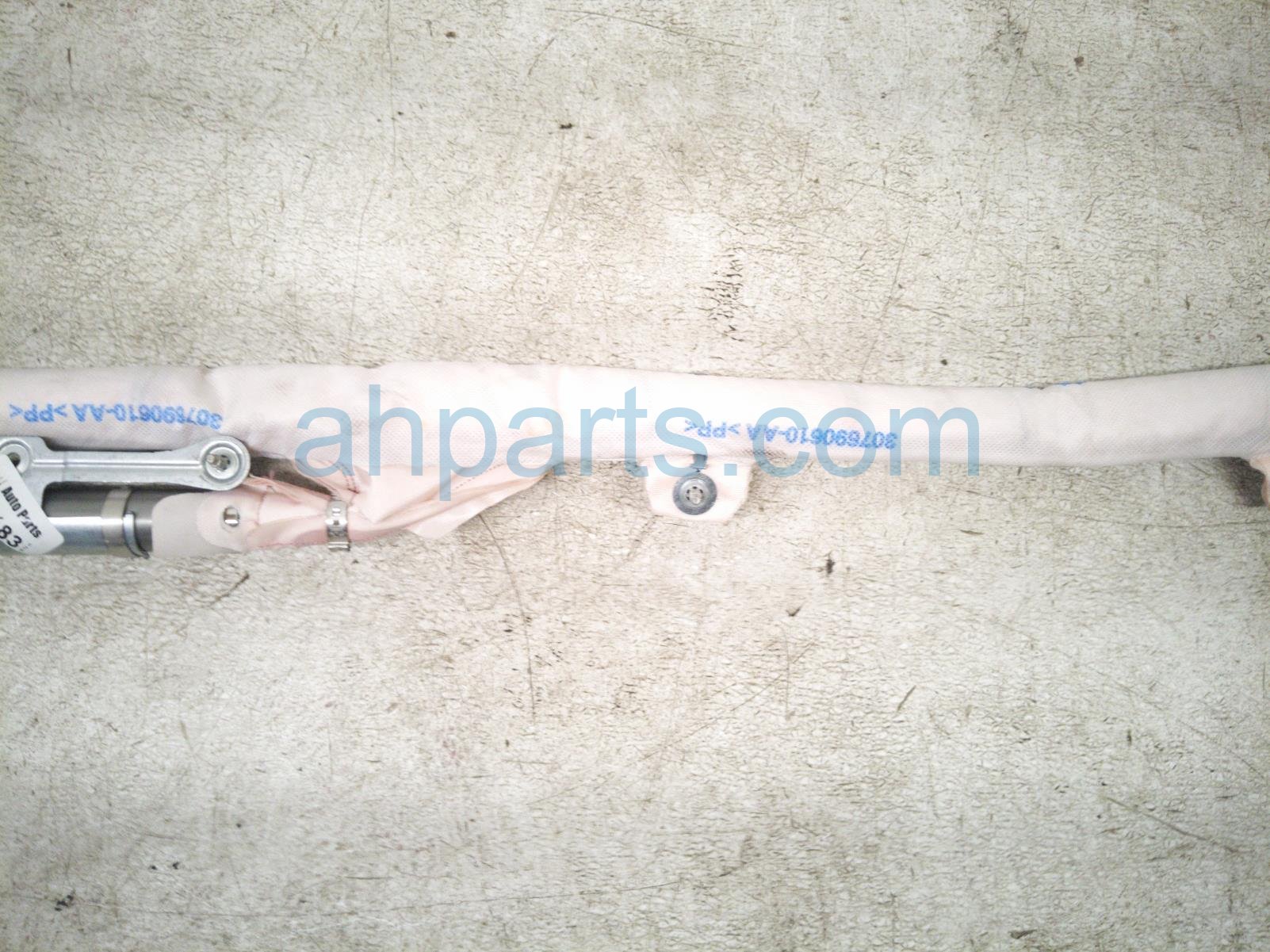 2020 Land Rover Range Rover Sport Passenger Roof Curtain Airbag LR043056 Replacement 2020 Land Rover Range Rover Sport Passenger Roof Curtain Airbag LR043056 Replacement thumbnail