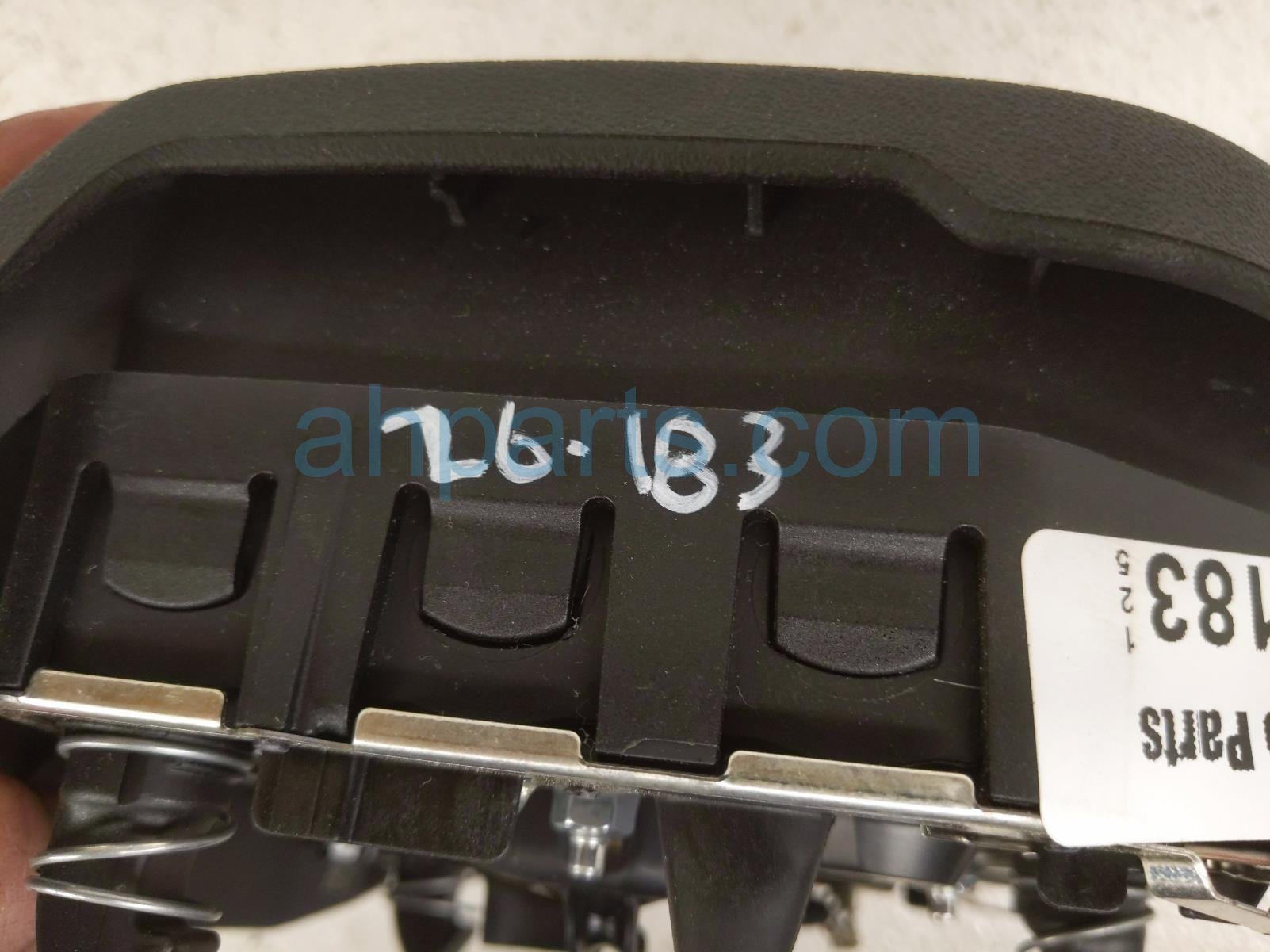 2020 Land Rover Range Rover Sport Driver Wheel Airbag LR101321 Replacement 2020 Land Rover Range Rover Sport Driver Wheel Airbag LR101321 Replacement thumbnail