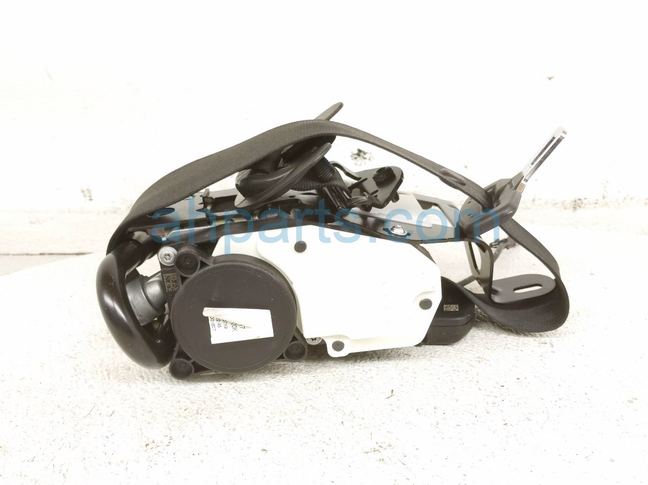 2020 Land Rover Range Rover Sport Front Passenger Seat Belt Black LR104688 Replacement 2020 Land Rover Range Rover Sport Front Passenger Seat Belt Black LR104688 Replacement thumbnail