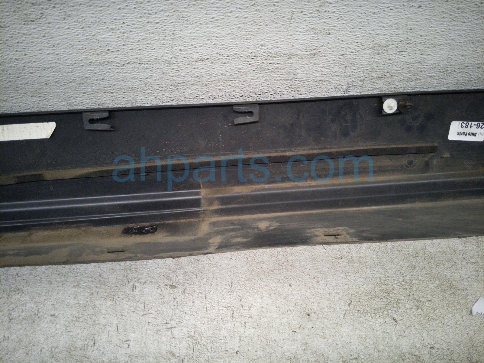 2020 Land Rover Range Rover Sport Rocker Trim Passenger Side Skirt / Molding Black LR037825 Replacement 2020 Land Rover Range Rover Sport Rocker Trim Passenger Side Skirt / Molding Black LR037825 Replacement thumbnail