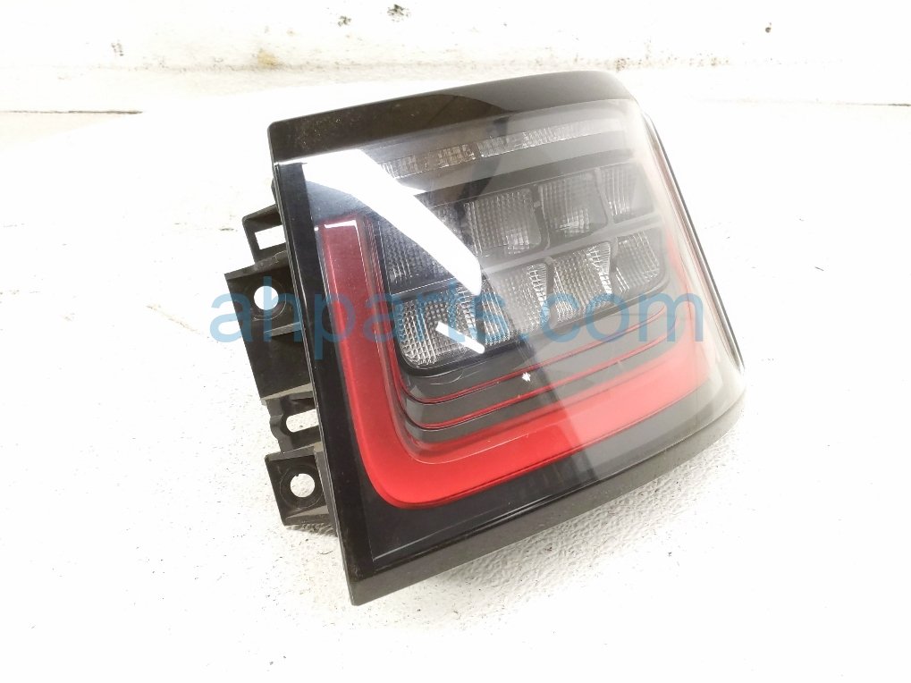 2020 Land Rover Range Rover Sport Light / Rear Passenger Tail Lamp (on Body) 453123557 Replacement 2020 Land Rover Range Rover Sport Light / Rear Passenger Tail Lamp (on Body) 453123557 Replacement thumbnail