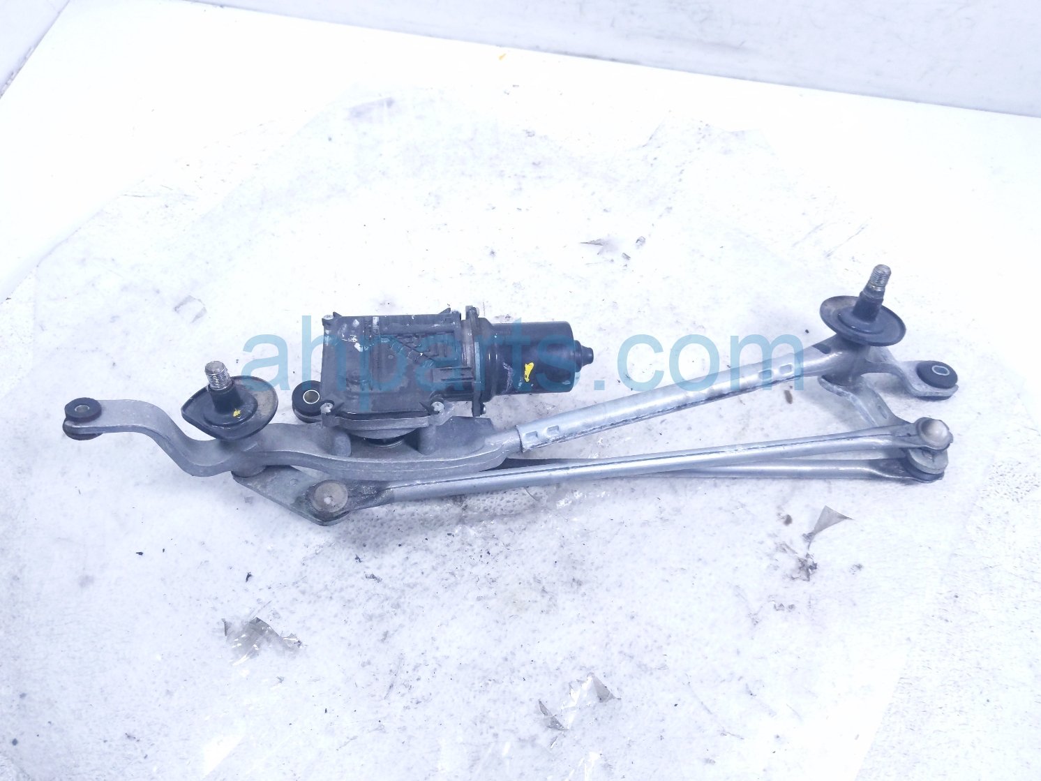 Honda FRT WINDSHIELD WIPER MOTOR & LINKAGE