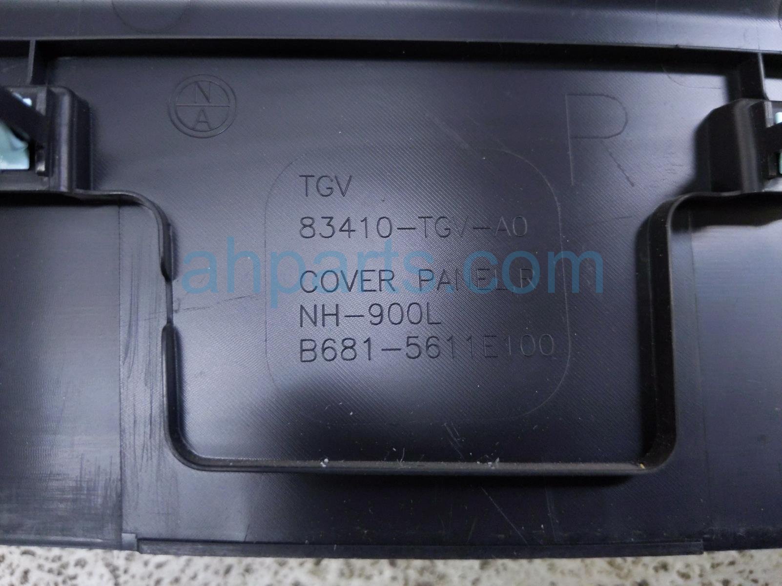 2021 Acura TLX Passenger Console Side Trim Garnish blk 83410 TGV A02ZA Replacement 2021 Acura TLX Passenger Console Side Trim Garnish blk 83410 TGV A02ZA Replacement thumbnail