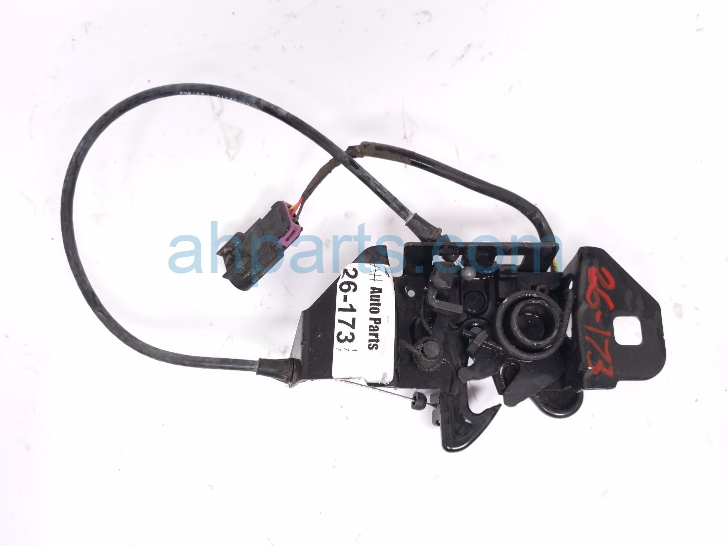 2017 Chevy Malibu Driver Hood Lock / Latch Assy 51 23 7 468 347 Replacement 2017 Chevy Malibu Driver Hood Lock / Latch Assy 51 23 7 468 347 Replacement thumbnail
