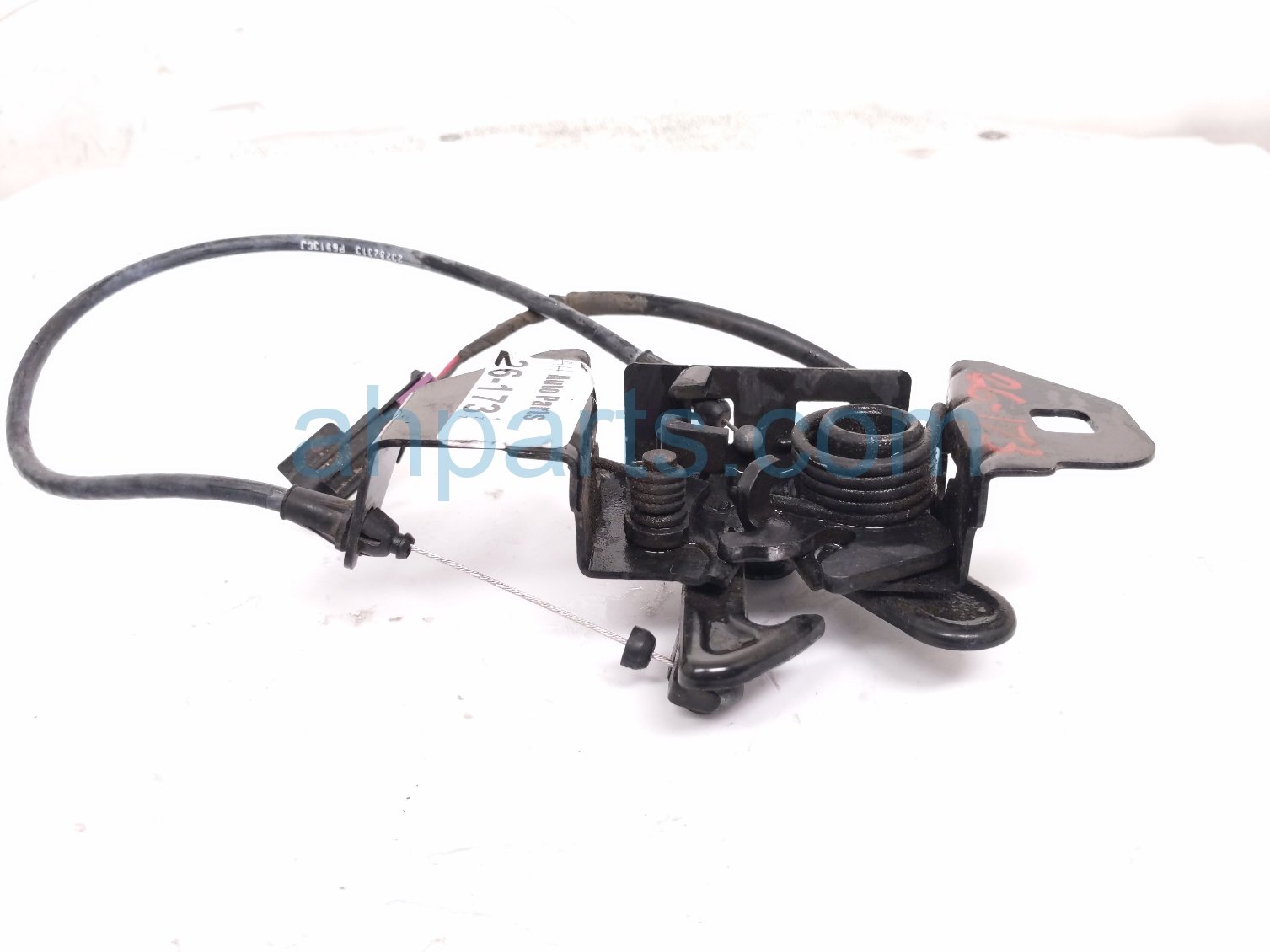2017 Chevy Malibu Driver Hood Lock / Latch Assy 51 23 7 468 347 Replacement 2017 Chevy Malibu Driver Hood Lock / Latch Assy 51 23 7 468 347 Replacement thumbnail