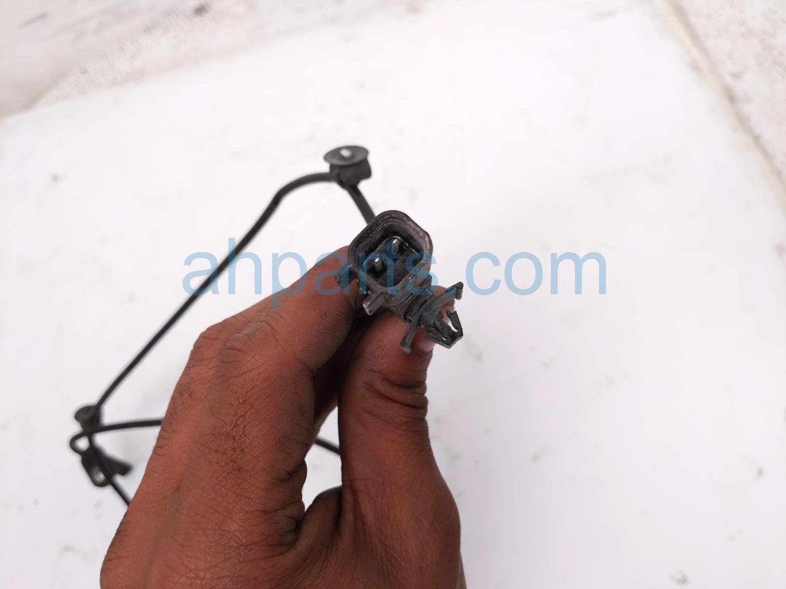 2017 Chevy Malibu Front Driver Abs Wheel Speed Sensor 1.5l 34521544002 Replacement 2017 Chevy Malibu Front Driver Abs Wheel Speed Sensor 1.5l 34521544002 Replacement thumbnail