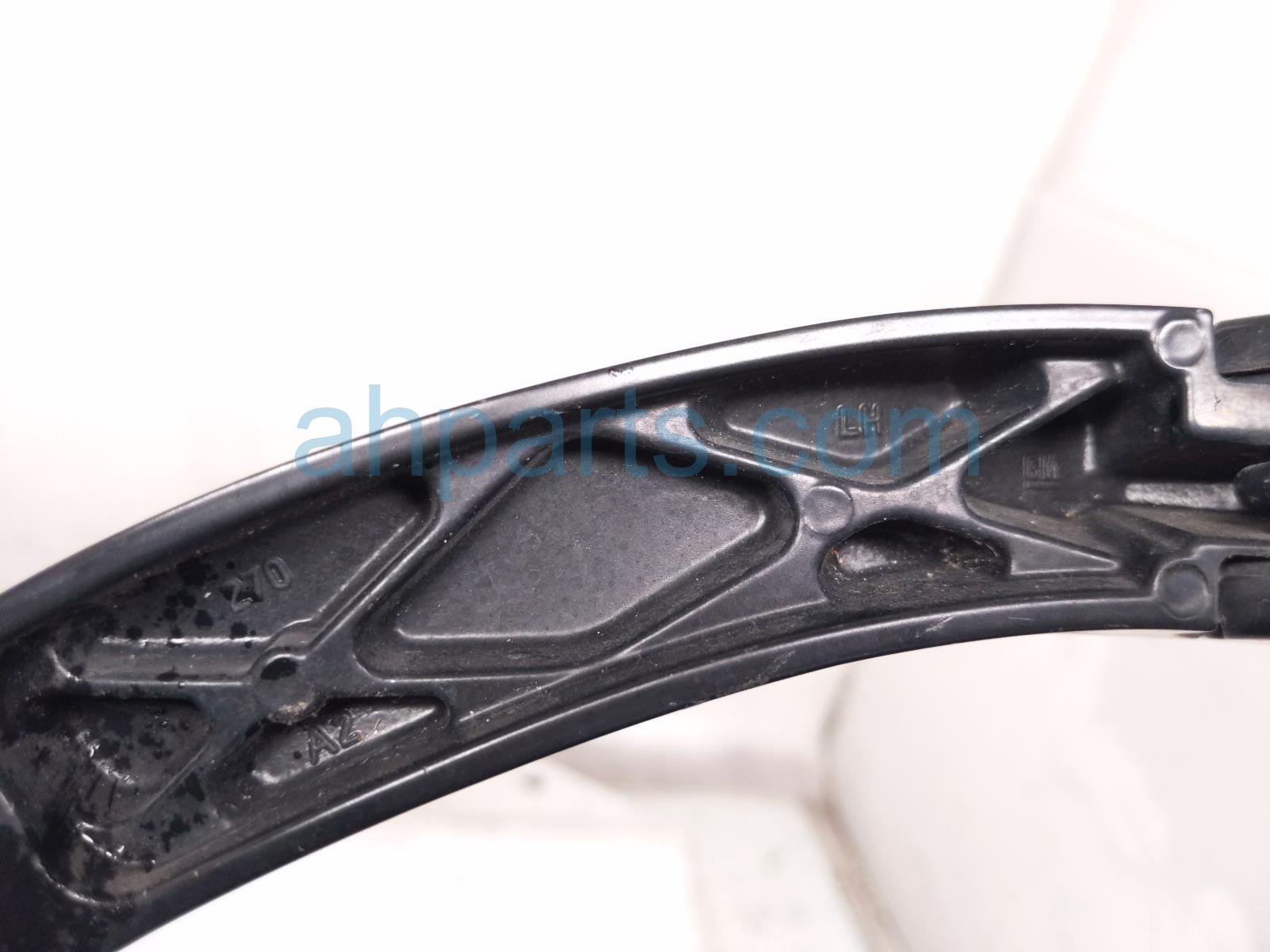 2017 Chevy Malibu Driver Windshield Wiper Arm 23353585 Replacement 2017 Chevy Malibu Driver Windshield Wiper Arm 23353585 Replacement thumbnail