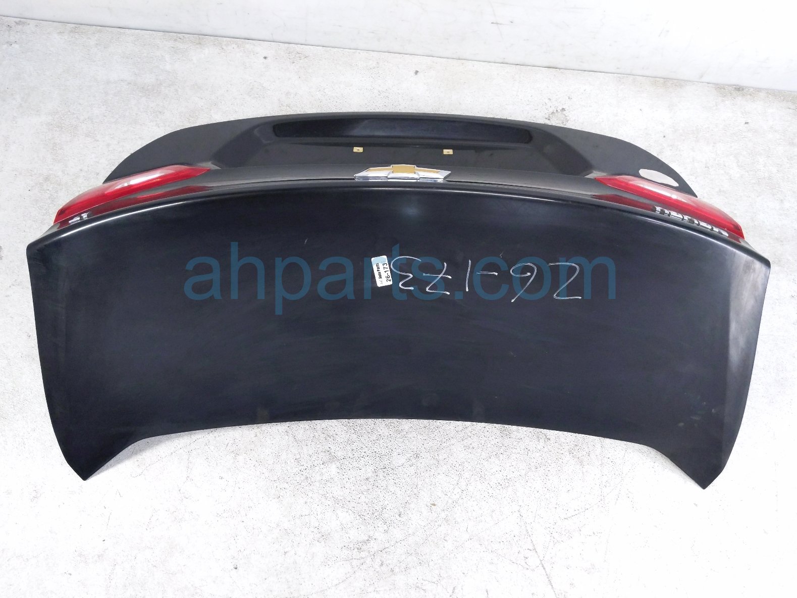 2017 Chevy Malibu Trunk / Decklid Black 84538677 Replacement 2017 Chevy Malibu Trunk / Decklid Black 84538677 Replacement thumbnail