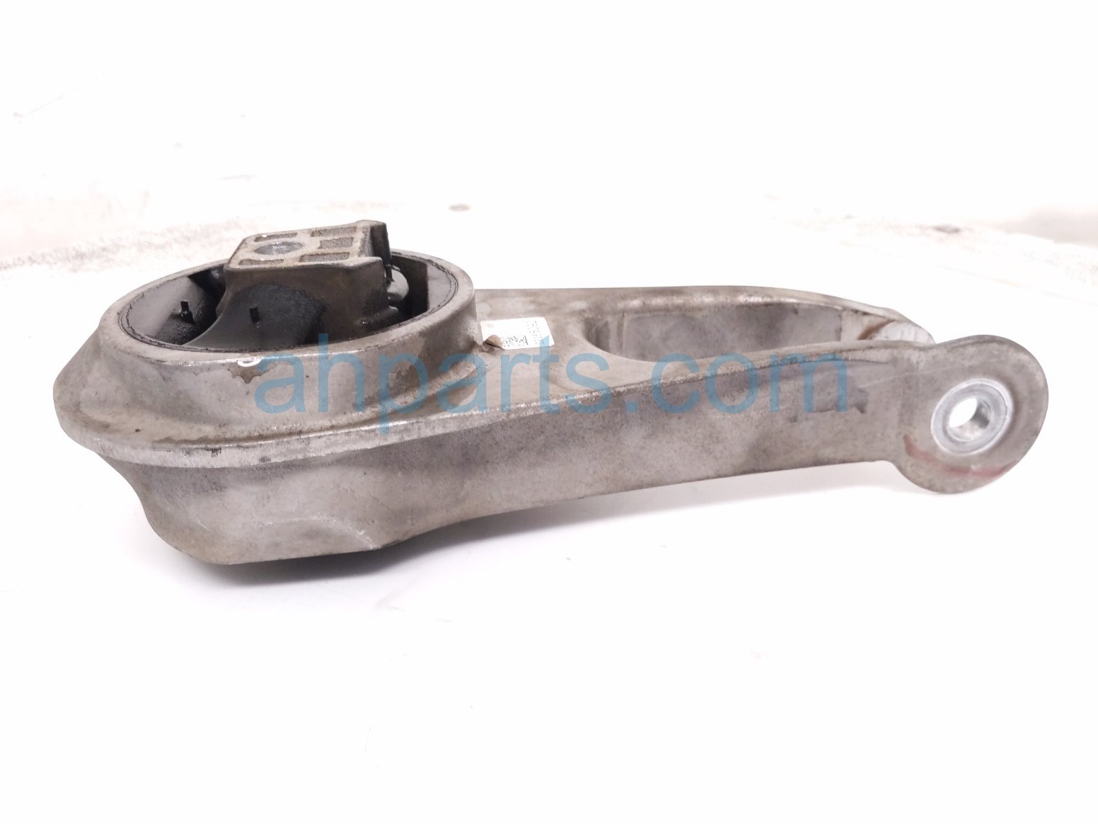 2017 Chevy Malibu Engine/motor Rear Engine Torque Strut Mount 1.5l 23356092 Replacement 2017 Chevy Malibu Engine/motor Rear Engine Torque Strut Mount 1.5l 23356092 Replacement thumbnail