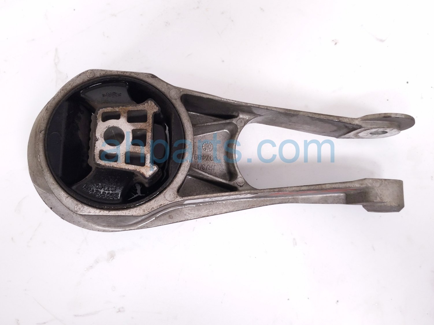 2017 Chevy Malibu Engine/motor Rear Engine Torque Strut Mount 1.5l 23356092 Replacement 2017 Chevy Malibu Engine/motor Rear Engine Torque Strut Mount 1.5l 23356092 Replacement thumbnail