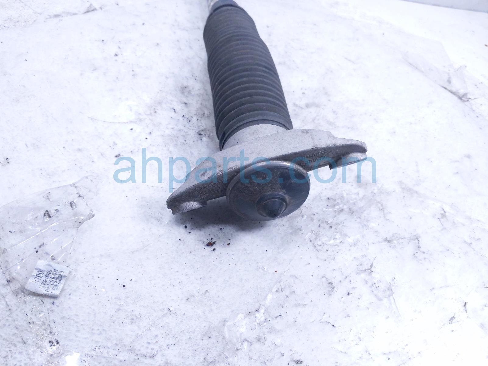 2024 Hyundai Sonata Strut / Spring / Rear Passenger Shock Absorber 2.5l Fwd 55307 L1DA0 Replacement 2024 Hyundai Sonata Strut / Spring / Rear Passenger Shock Absorber 2.5l Fwd 55307 L1DA0 Replacement thumbnail