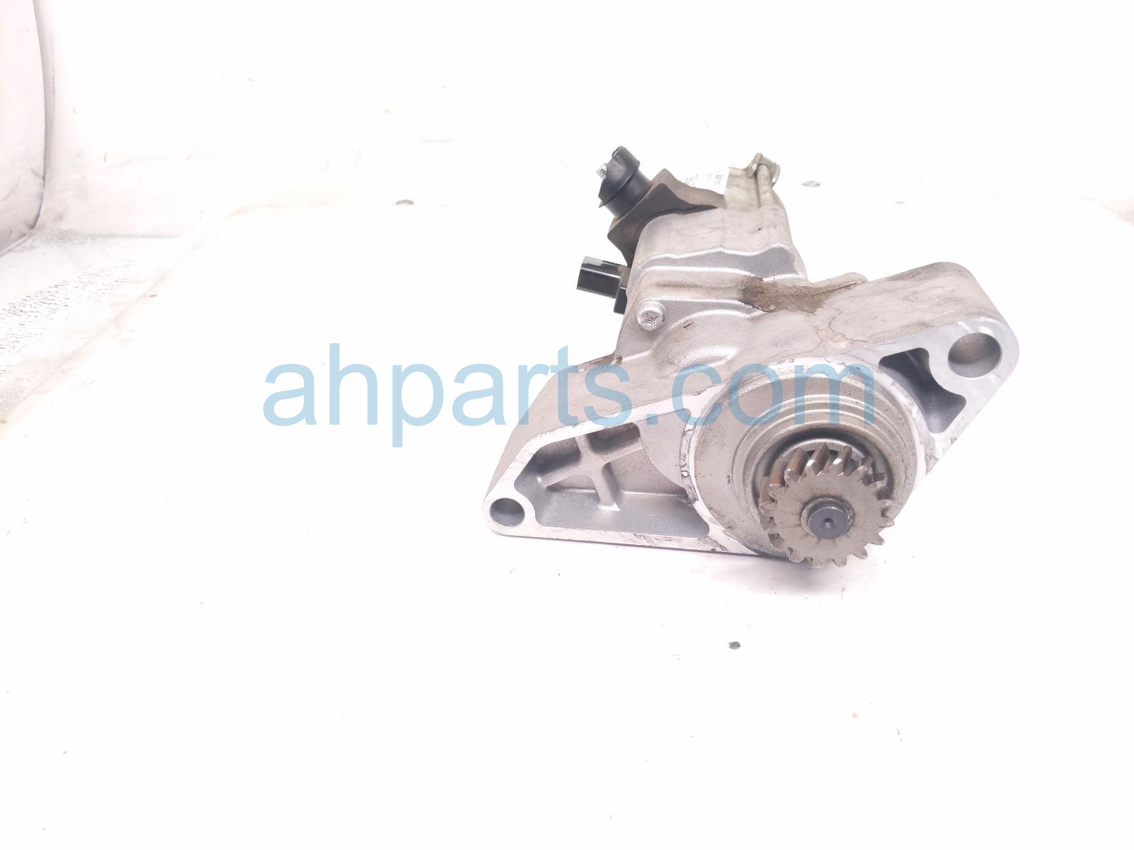 2020 Honda Pilot Starter Motor 31200 5J2 A52 Replacement 2020 Honda Pilot Starter Motor 31200 5J2 A52 Replacement thumbnail