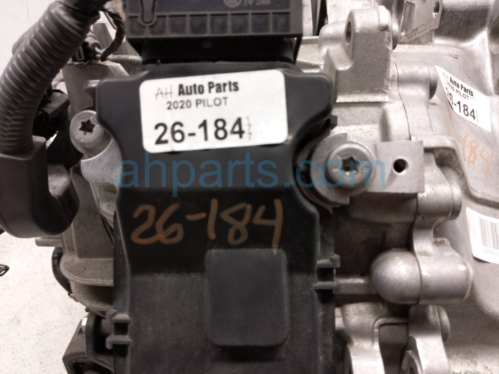 2020 Honda Pilot Automatic Transmission = 73k Mi 06201 5EY A33 Replacement 2020 Honda Pilot Automatic Transmission = 73k Mi 06201 5EY A33 Replacement thumbnail