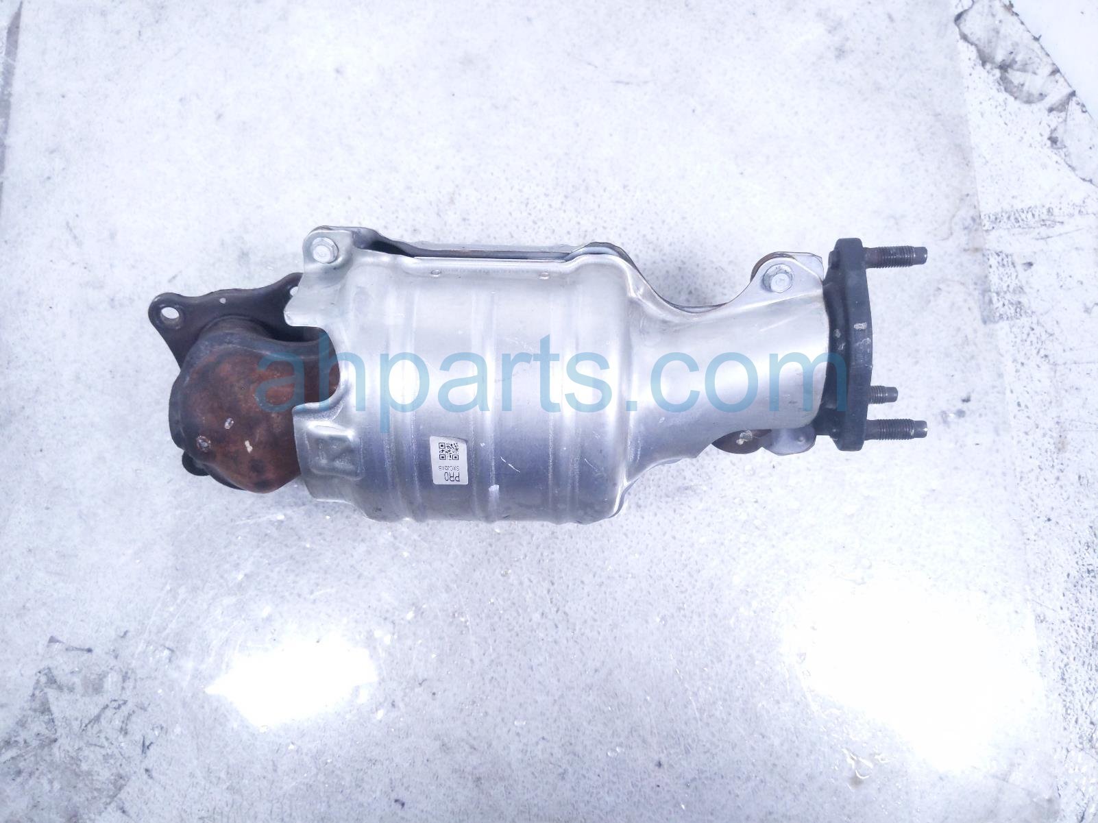 2020 Honda Pilot Engine Cylinder Head Rear Exhaust Manifold 18280 RLV A00 Replacement 2020 Honda Pilot Engine Cylinder Head Rear Exhaust Manifold 18280 RLV A00 Replacement thumbnail
