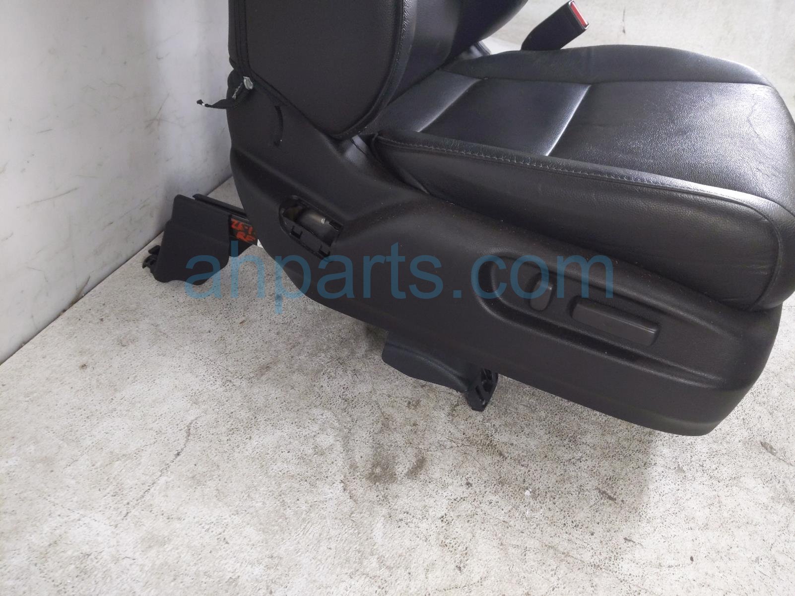 2020 Honda Pilot Front Passenger Seat Black W/o Airbag* 81137 TG7 A32 Replacement 2020 Honda Pilot Front Passenger Seat Black W/o Airbag* 81137 TG7 A32 Replacement thumbnail