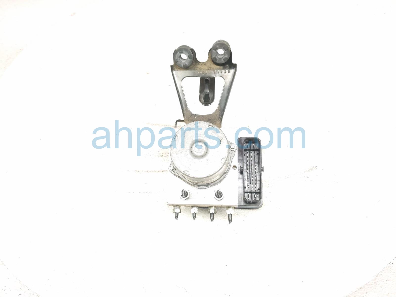 2025 Honda Pilot (anti Lock Brake) Abs/vsa Pump Modulator 57100 T90 A50 Replacement 2025 Honda Pilot (anti Lock Brake) Abs/vsa Pump Modulator 57100 T90 A50 Replacement thumbnail