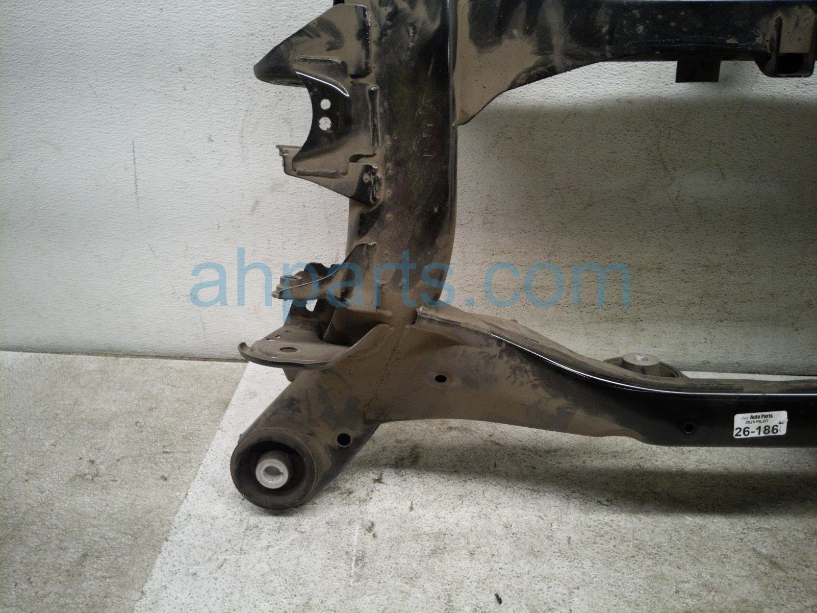 2025 Honda Pilot Crossmember Rear Sub Frame / Cradle 50300 T90 A02 Replacement 2025 Honda Pilot Crossmember Rear Sub Frame / Cradle 50300 T90 A02 Replacement thumbnail