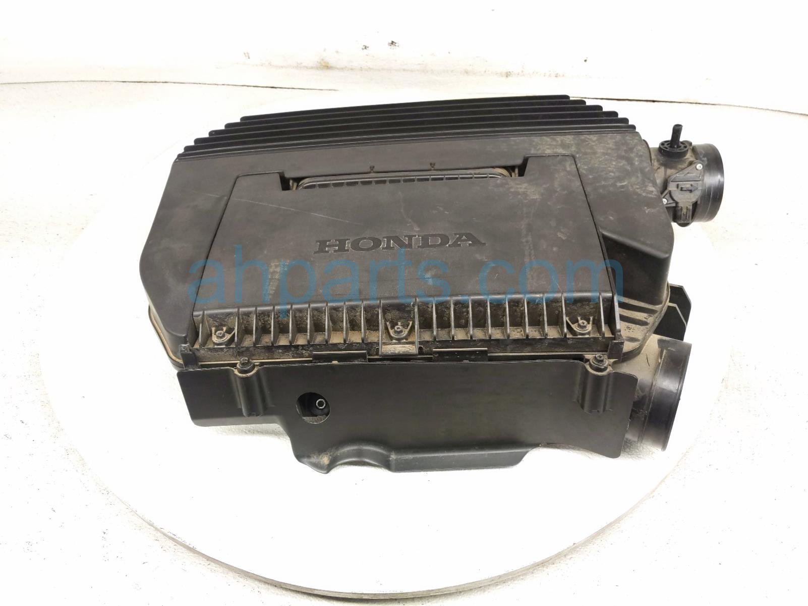 Honda AIR CLEANER INTAKE BOX