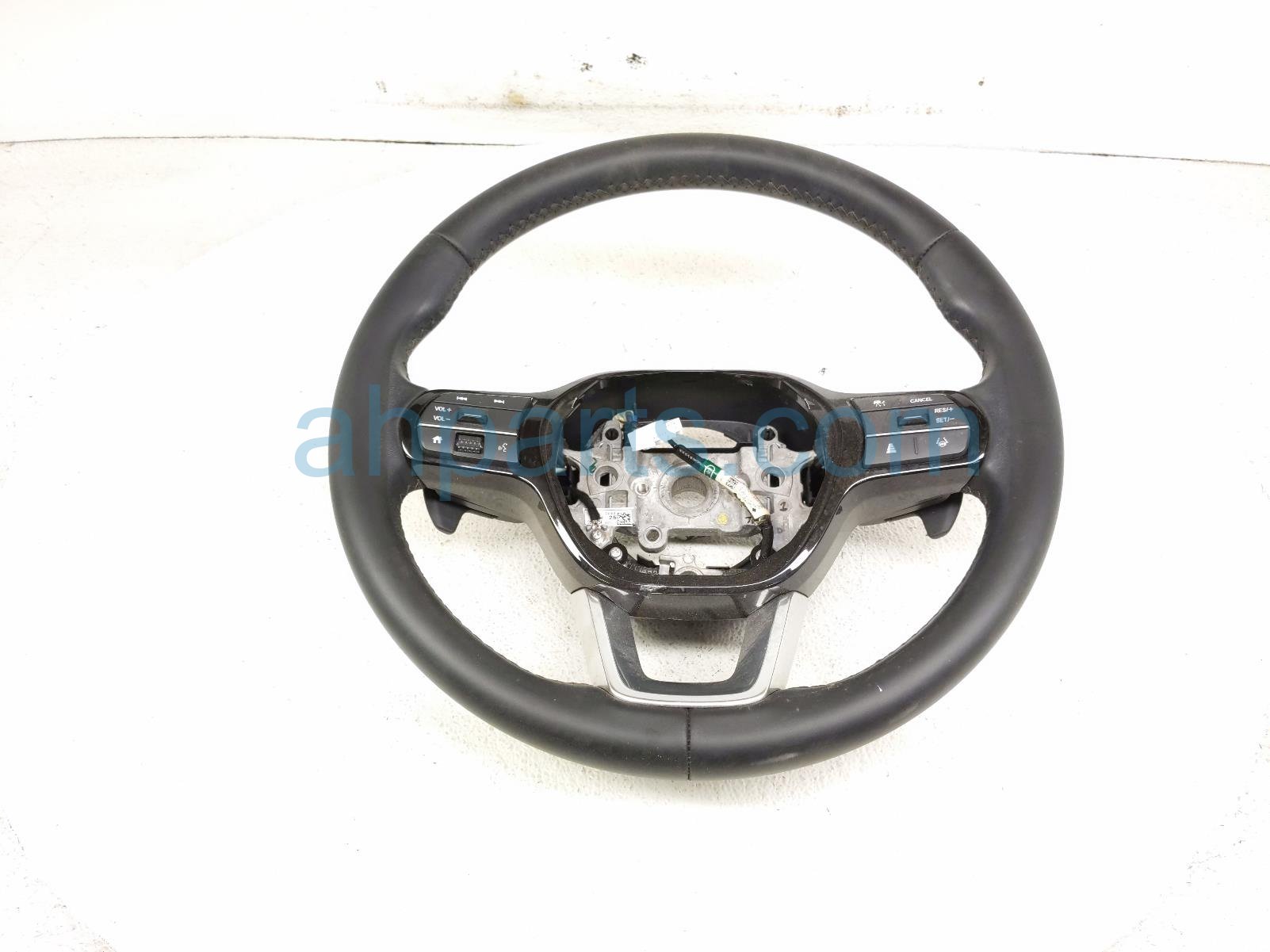 Honda STEERING WHEEL - BLACK - TOURING