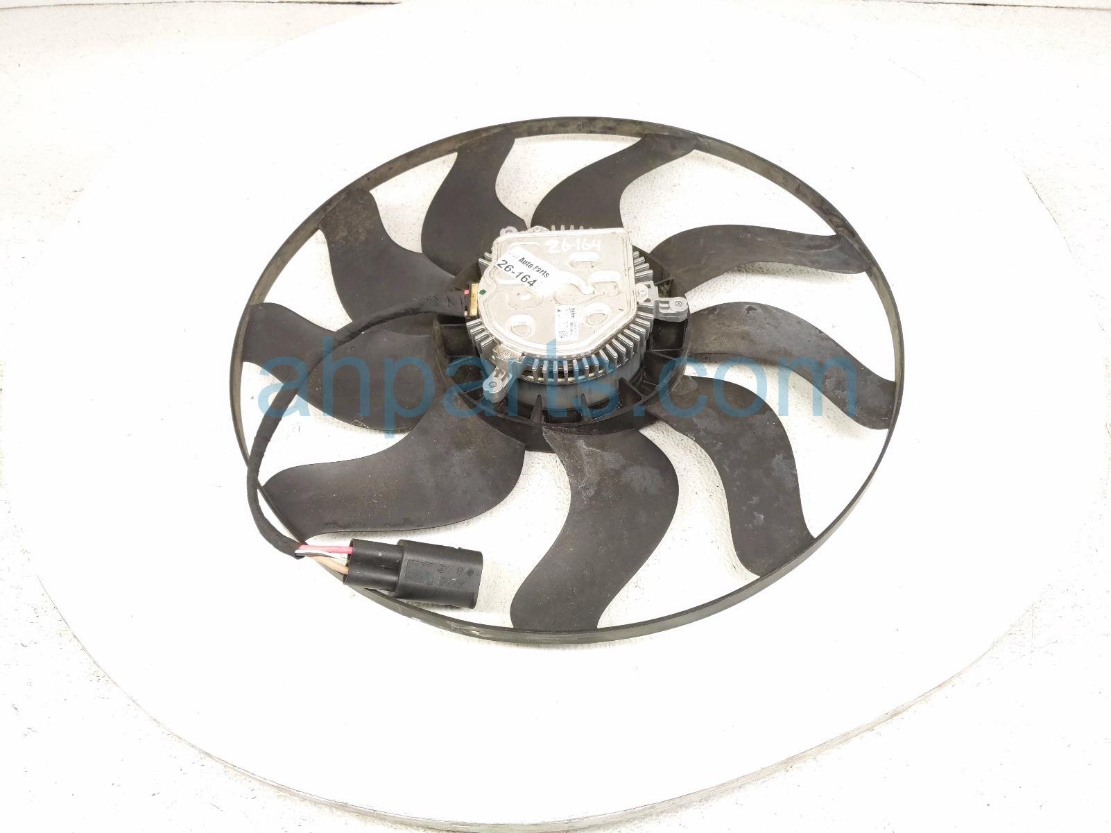 2019 BMW 330i Cooling Radiator Fan Assembly 17428666817 Replacement 2019 BMW 330i Cooling Radiator Fan Assembly 17428666817 Replacement thumbnail