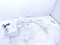 Honda WINDSHIELD WASHER RESERVOIR W/PUMP Honda WINDSHIELD WASHER RESERVOIR W/PUMP